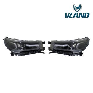 2020–2024 Toyota Hilux Head Light1