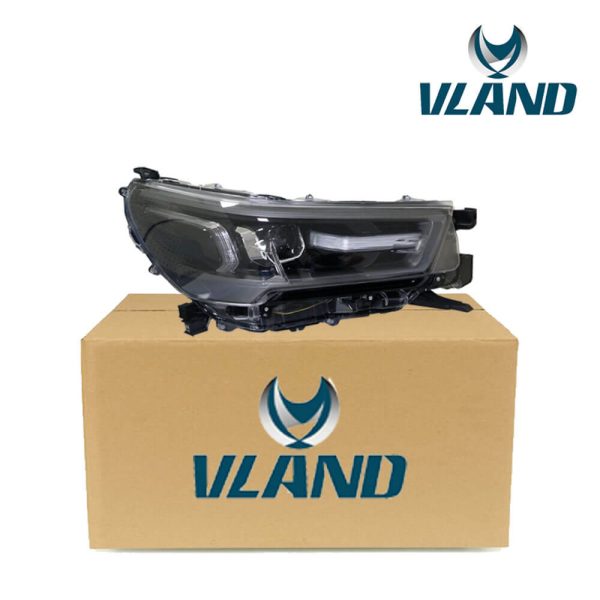 2020–2024 Toyota Hilux Head Light3