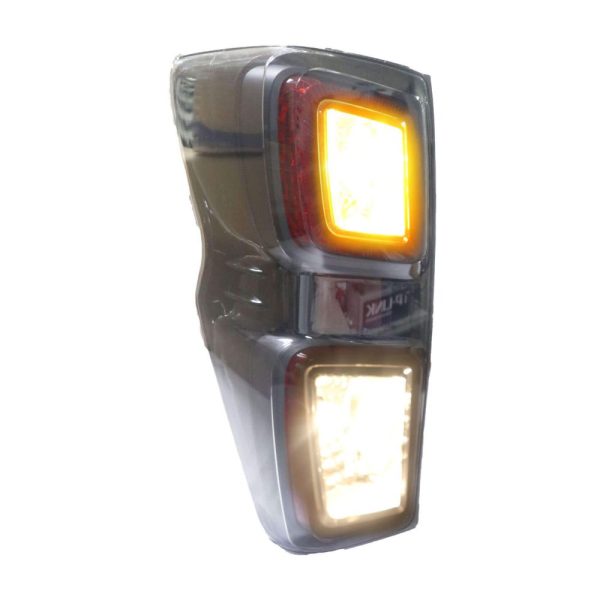 2023 Isuzu D-MAX Left Tail Light-3-