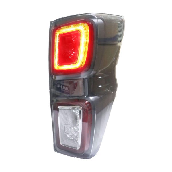 2023 Isuzu D-MAX Right Tail Light-2-